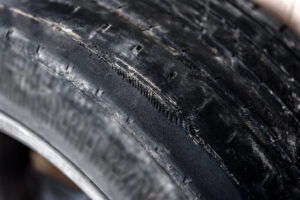 Read more about the article The Basics of Tire Tread Wear Pattern Diagnosis
